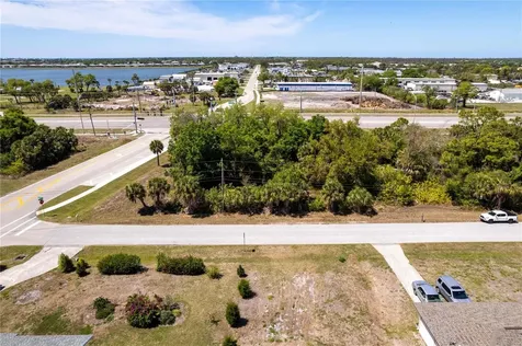 7679 Castleberry Terrace Englewood FL 34224