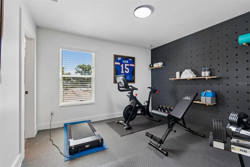 3209 W Rogers Avenue Tampa FL 33611