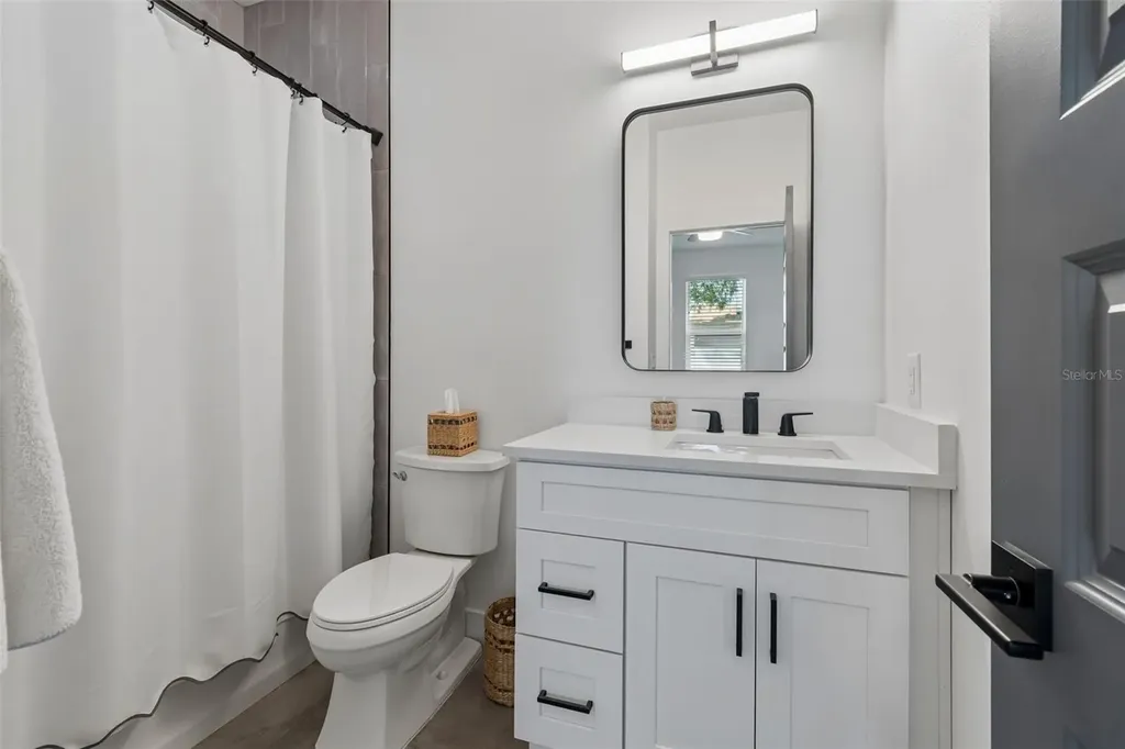 3209 W Rogers Avenue Tampa FL 33611