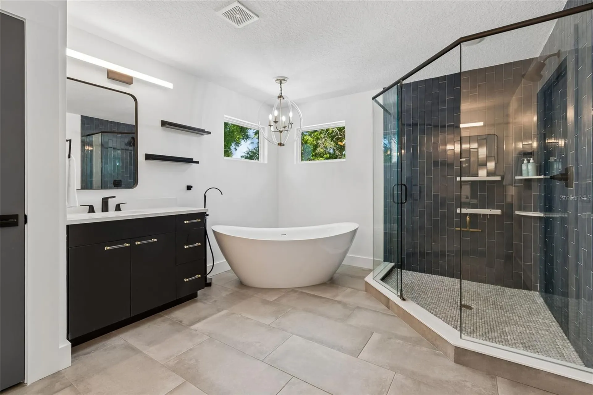 3209 W Rogers Avenue Tampa FL 33611