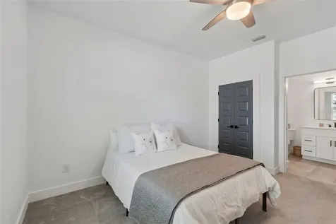 3209 W Rogers Avenue Tampa FL 33611