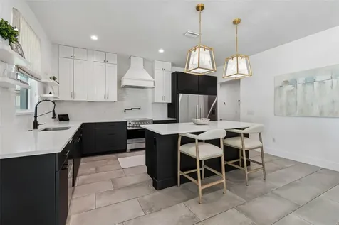 3209 W Rogers Avenue Tampa FL 33611