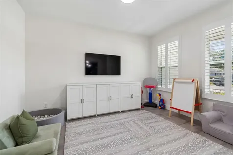 3209 W Rogers Avenue Tampa FL 33611
