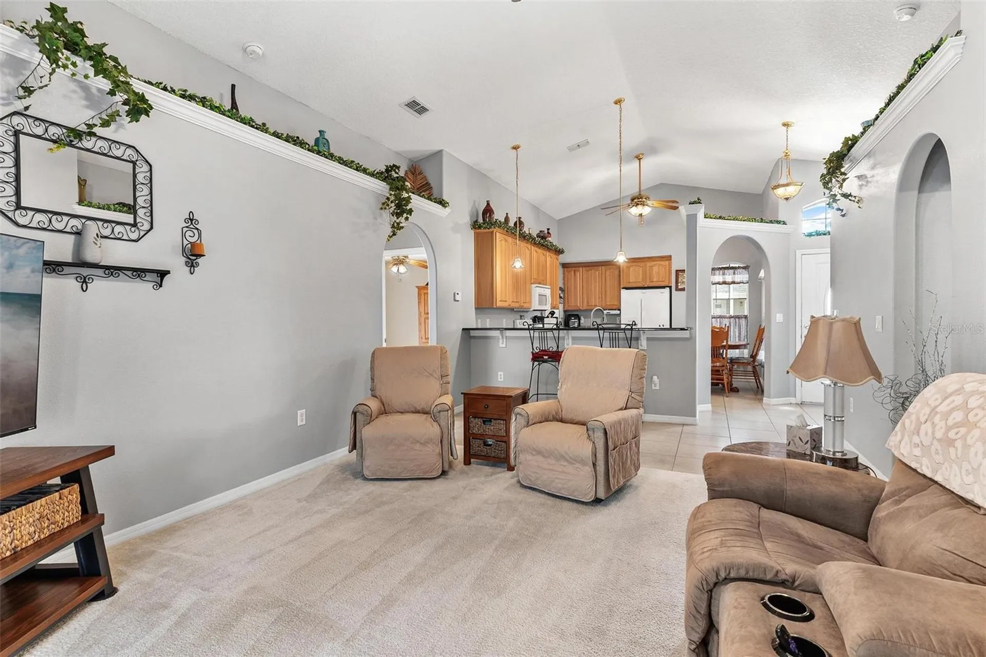 93 Fairway Circle Umatilla FL 32784