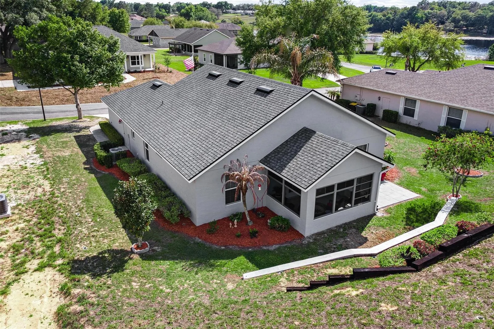 93 Fairway Circle Umatilla FL 32784