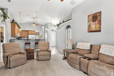 93 Fairway Circle Umatilla FL 32784