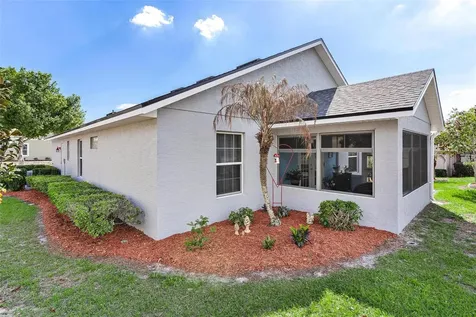 93 Fairway Circle Umatilla FL 32784