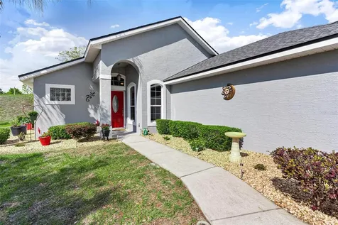 93 Fairway Circle Umatilla FL 32784