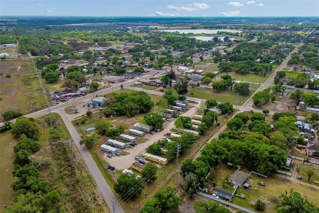 610 Railroad Street Wimauma FL 33598