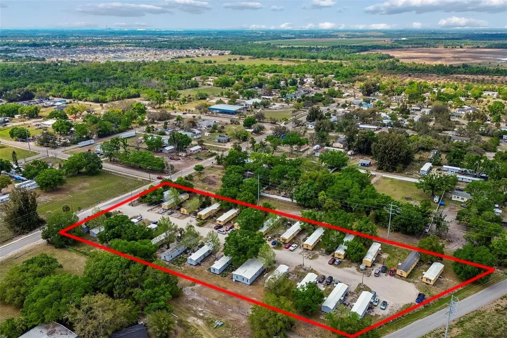 610 Railroad Street Wimauma FL 33598