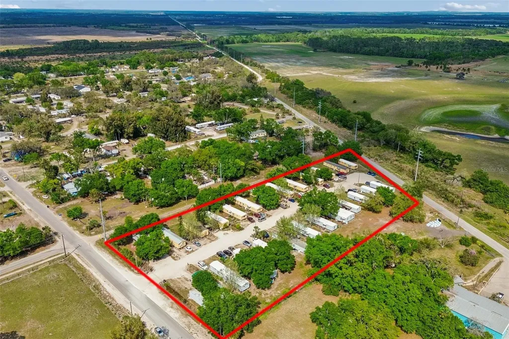 610 Railroad Street Wimauma FL 33598