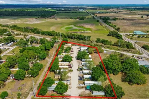 610 Railroad Street Wimauma FL 33598