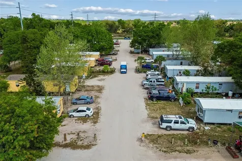 610 Railroad Street Wimauma FL 33598