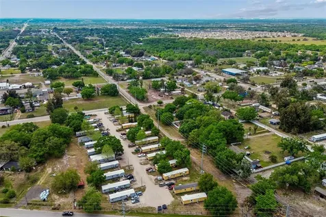 610 Railroad Street Wimauma FL 33598