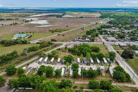 610 Railroad Street Wimauma FL 33598