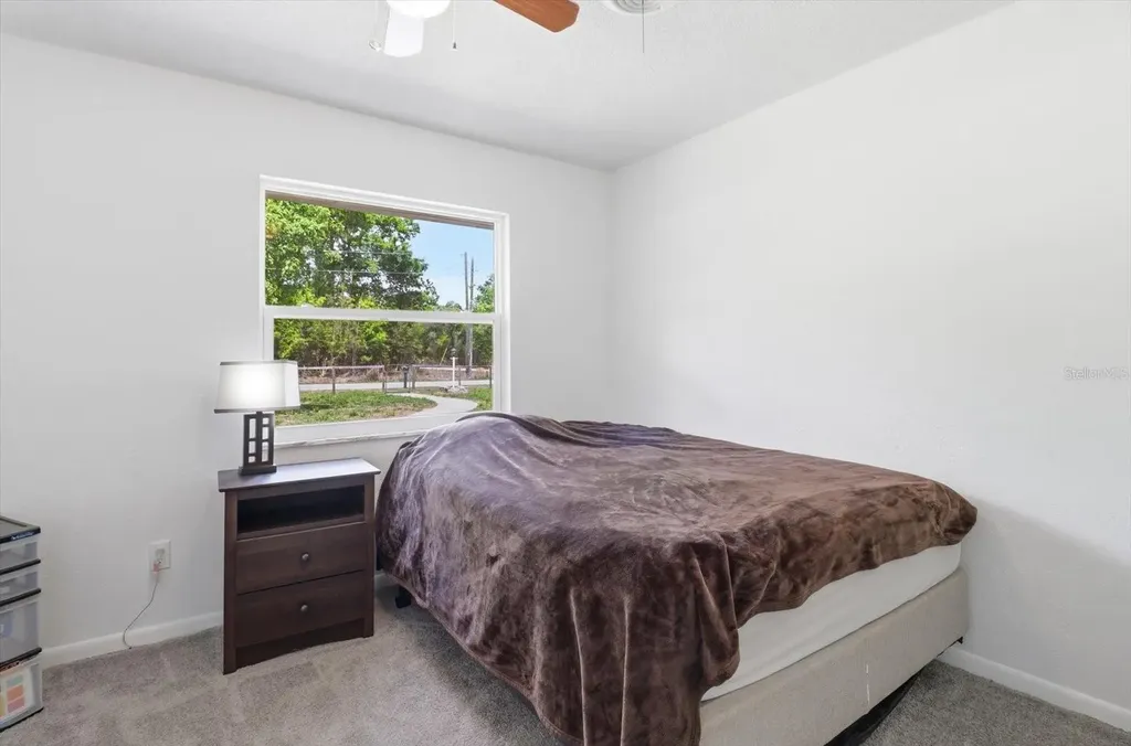 24576 NW Falcon Avenue Dunnellon FL 34431