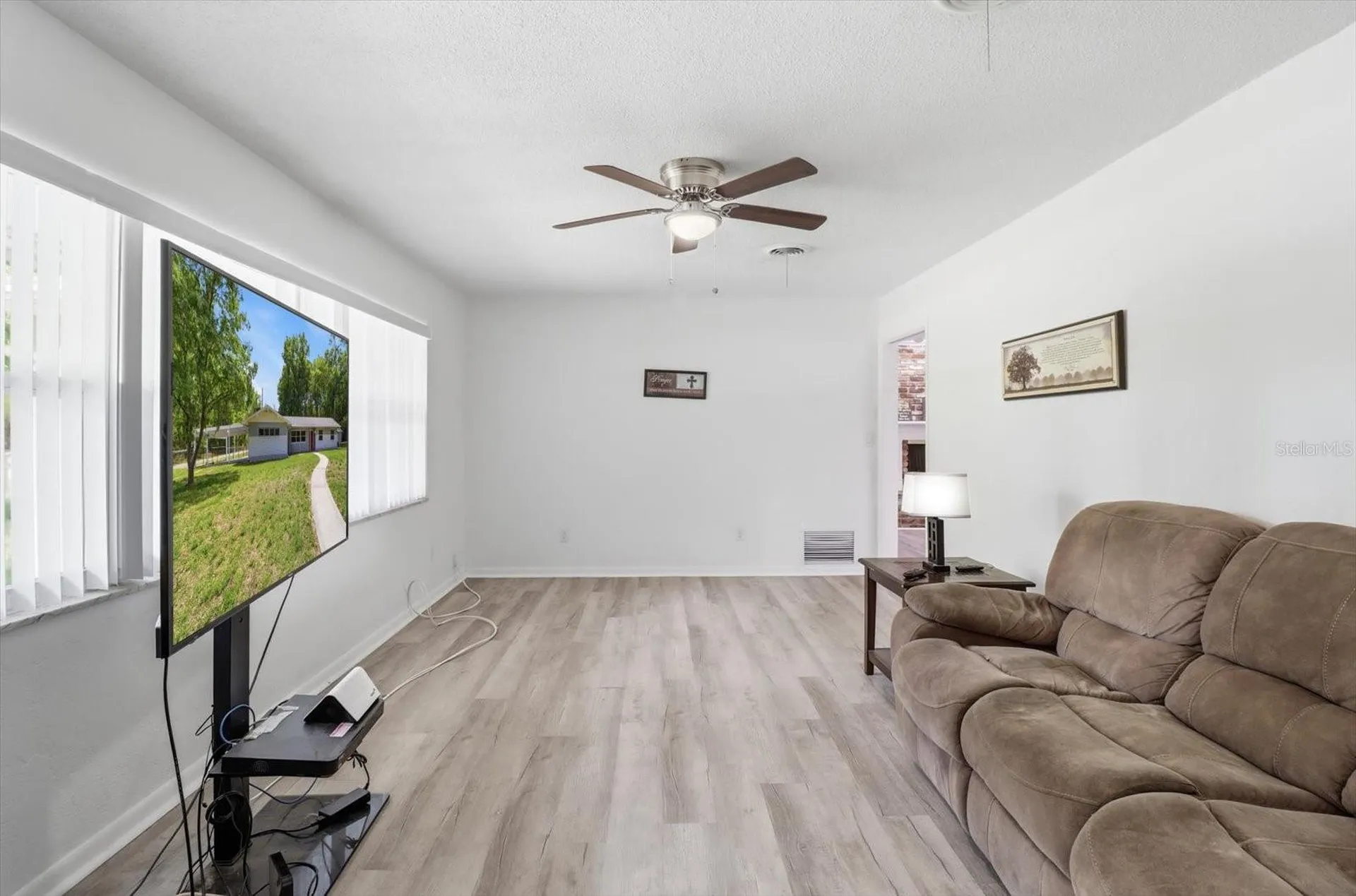 24576 NW Falcon Avenue Dunnellon FL 34431