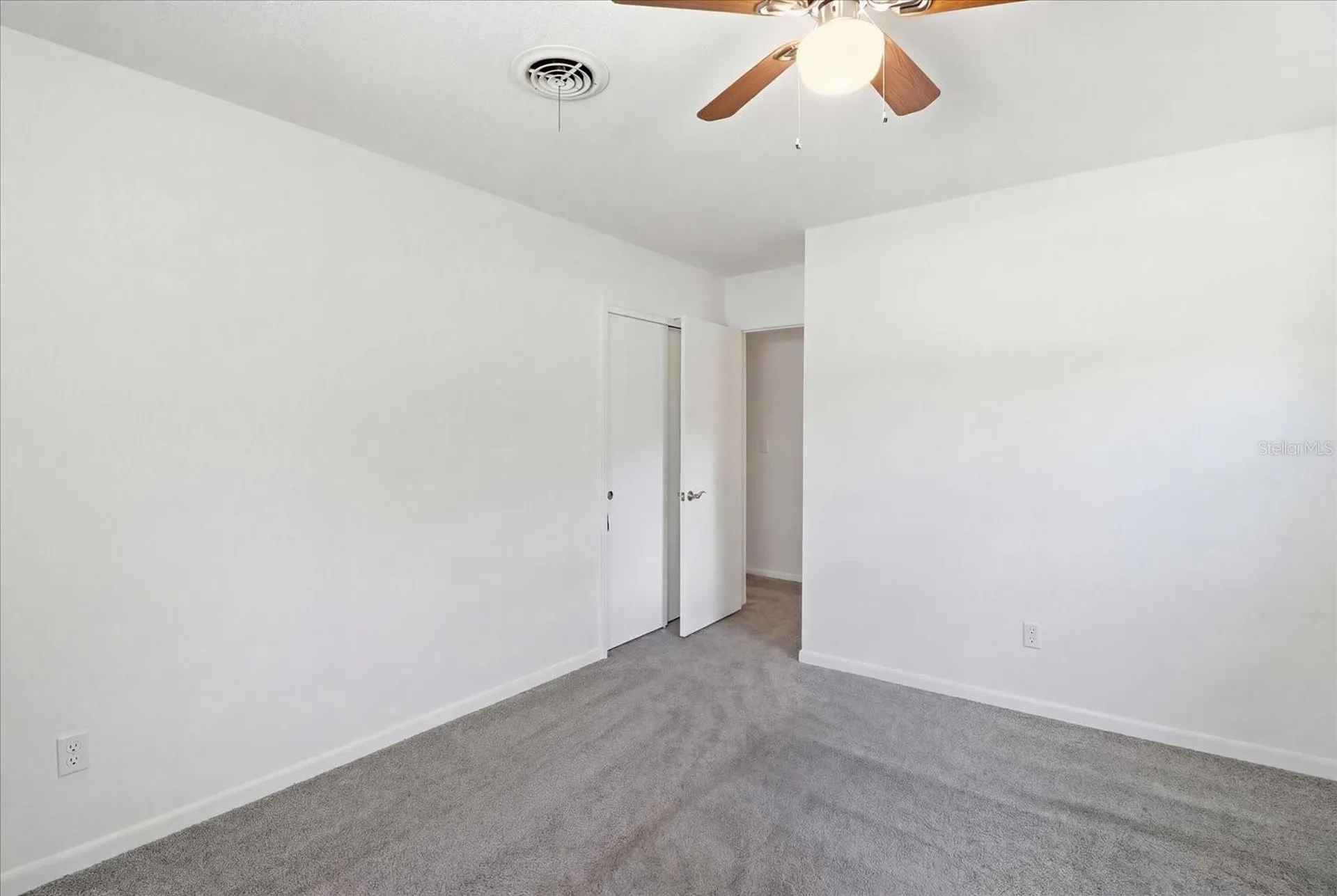 24576 NW Falcon Avenue Dunnellon FL 34431