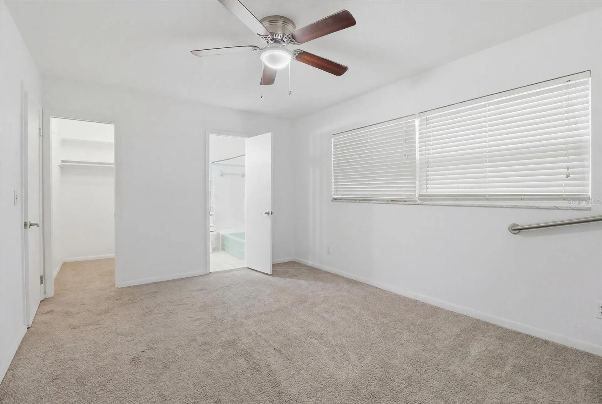 24576 NW Falcon Avenue Dunnellon FL 34431