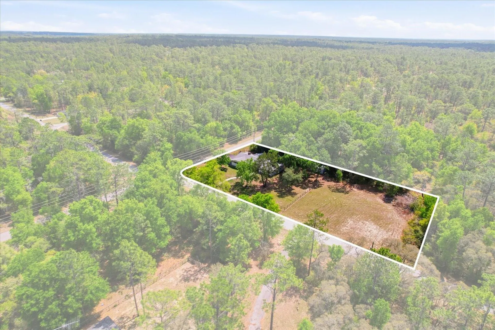 24576 NW Falcon Avenue Dunnellon FL 34431