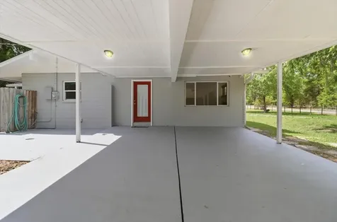 24576 NW Falcon Avenue Dunnellon FL 34431