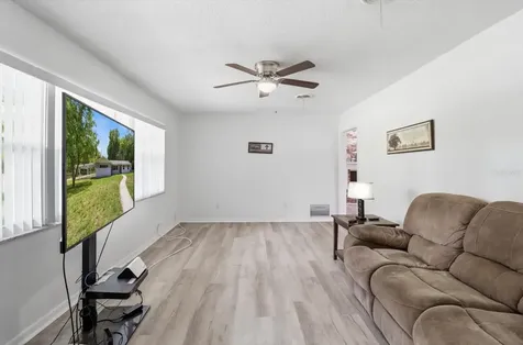 24576 NW Falcon Avenue Dunnellon FL 34431