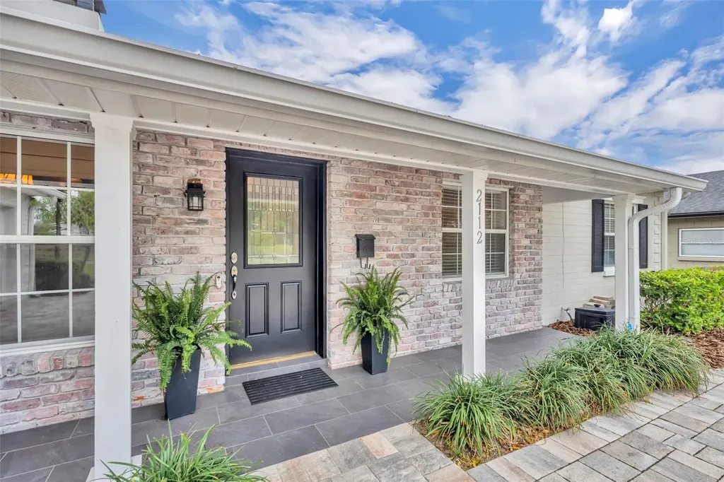 2112 Chippewa Trail Maitland FL 32751