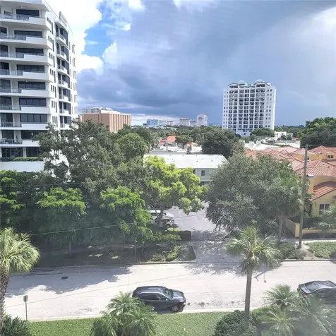435 S Gulfstream Avenue Sarasota FL 34236