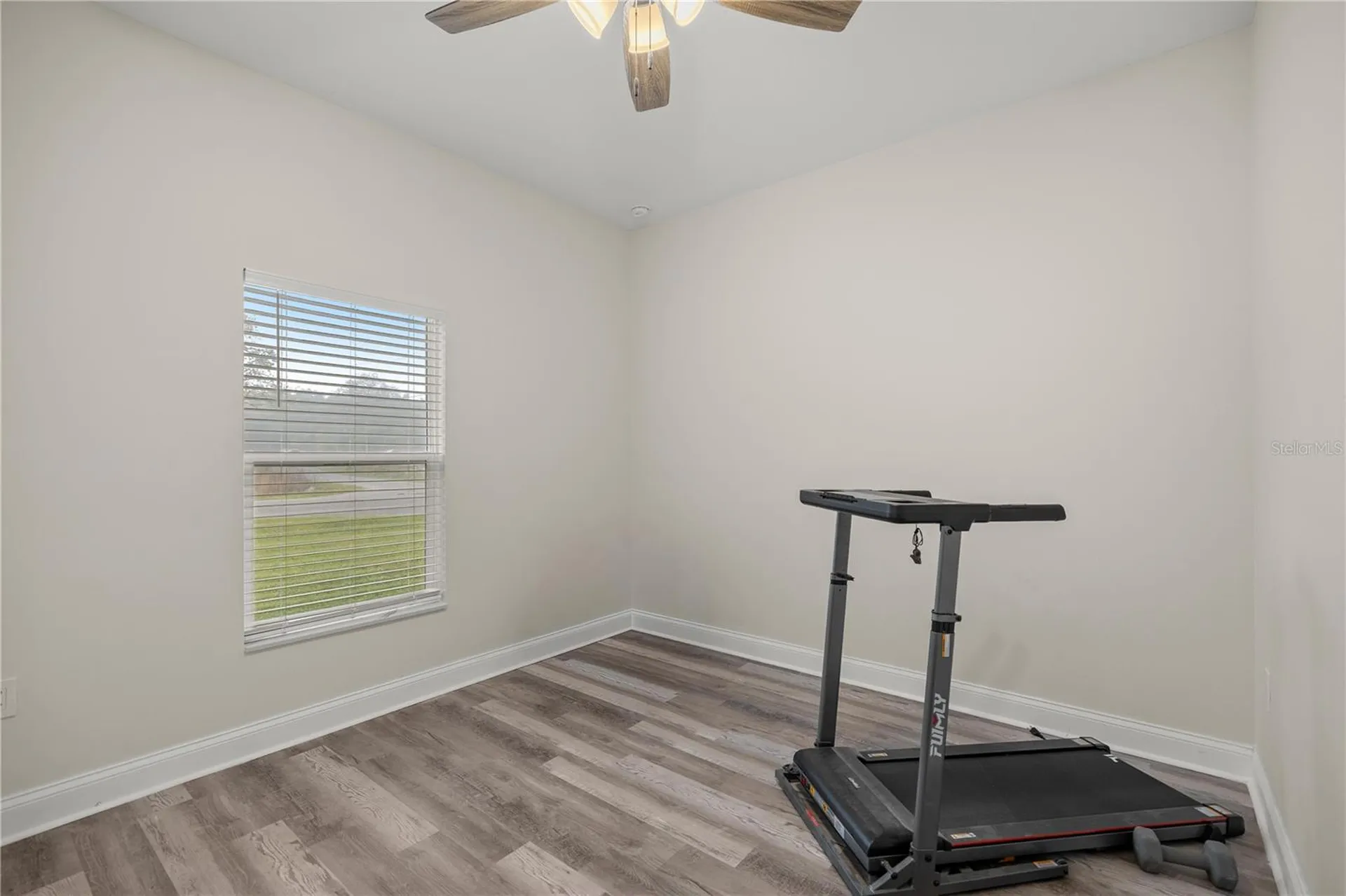 2 Magnolia Pass Trace Ocklawaha FL 32179