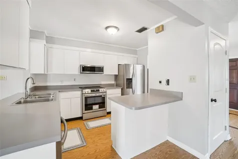 2024 W Sitka Street Tampa FL 33604