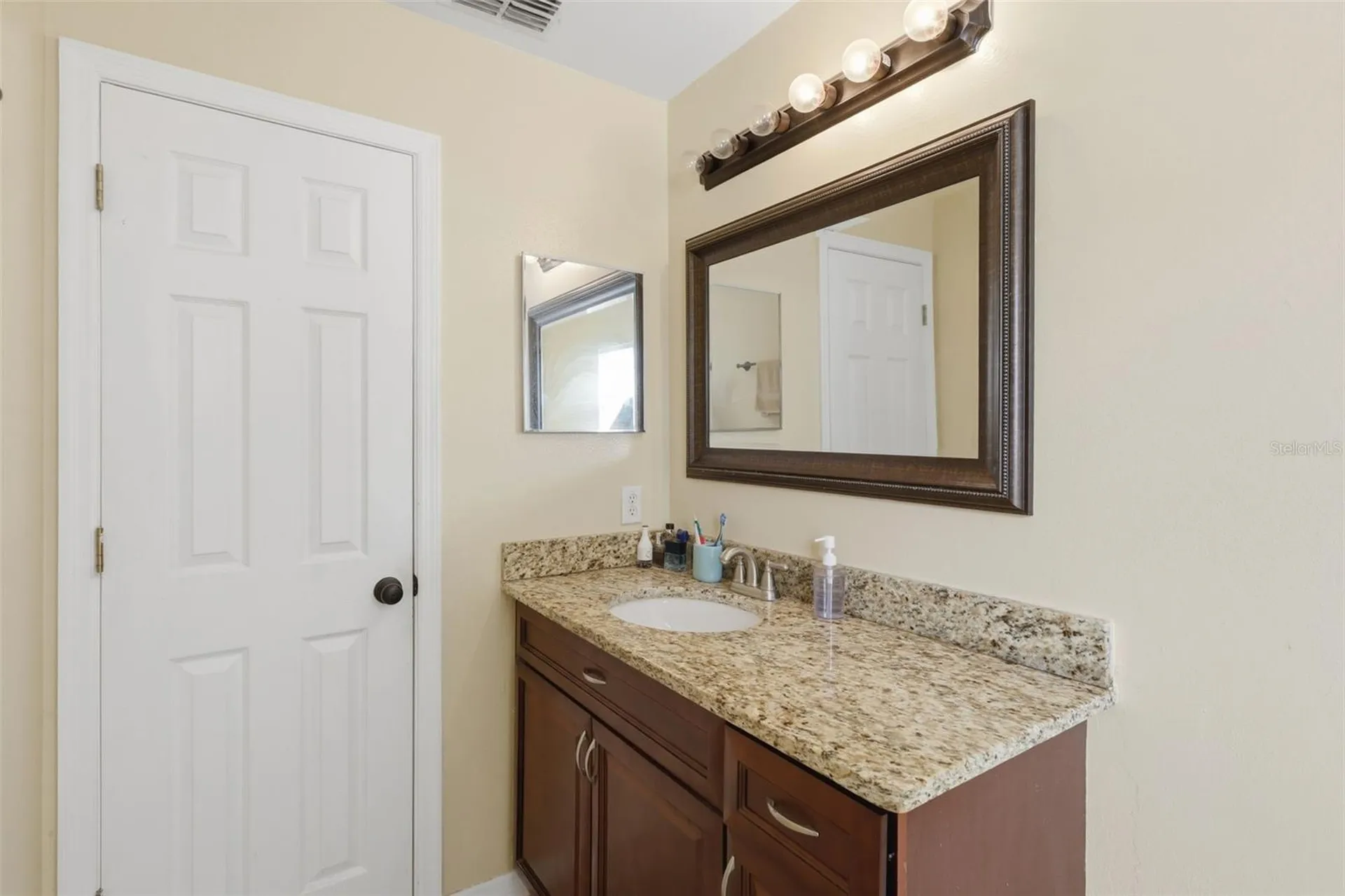 1142 Normandy Drive Kissimmee FL 34759