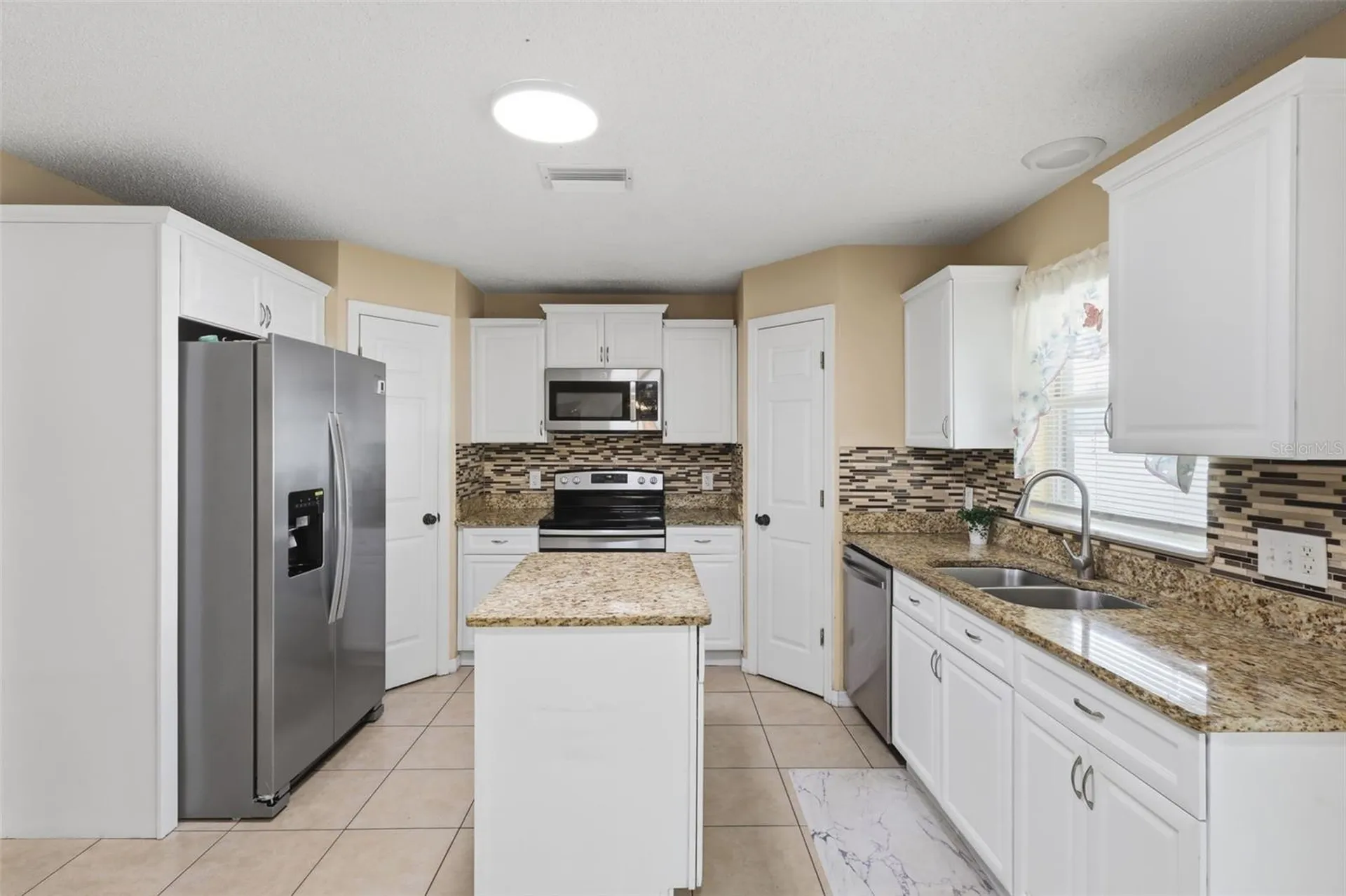 1142 Normandy Drive Kissimmee FL 34759