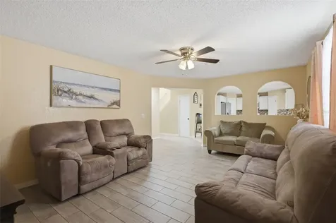 1142 Normandy Drive Kissimmee FL 34759