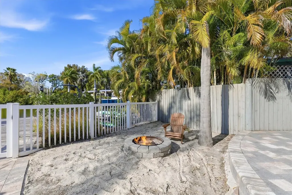 302 Georgia Avenue Crystal Beach FL 34681