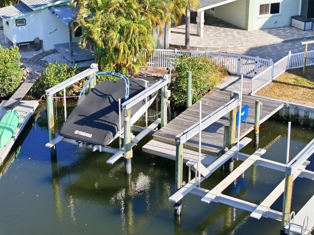 302 Georgia Avenue Crystal Beach FL 34681