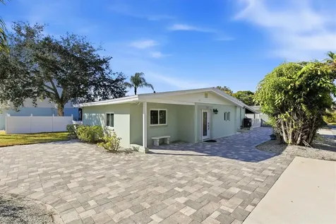302 Georgia Avenue Crystal Beach FL 34681