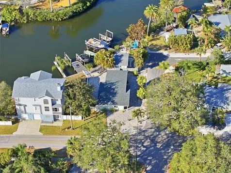 302 Georgia Avenue Crystal Beach FL 34681