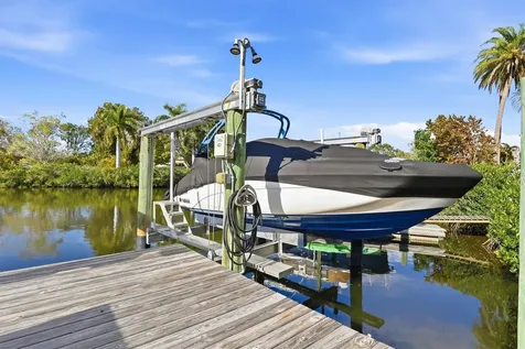 302 Georgia Avenue Crystal Beach FL 34681