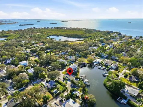 302 Georgia Avenue Crystal Beach FL 34681