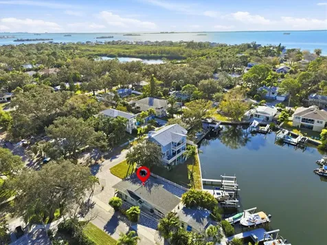 302 Georgia Avenue Crystal Beach FL 34681