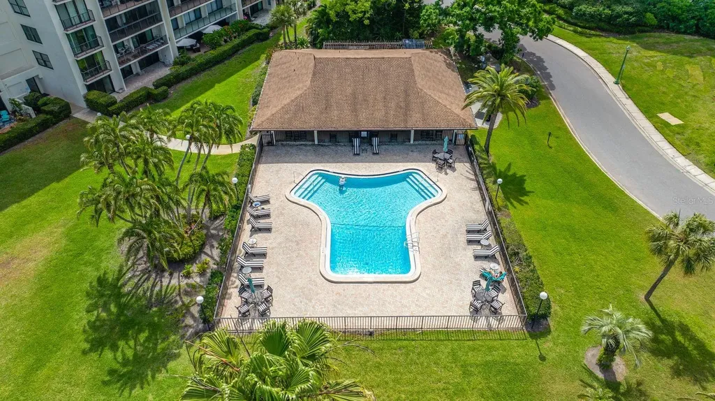 100 Oakmont Lane Belleair FL 33756
