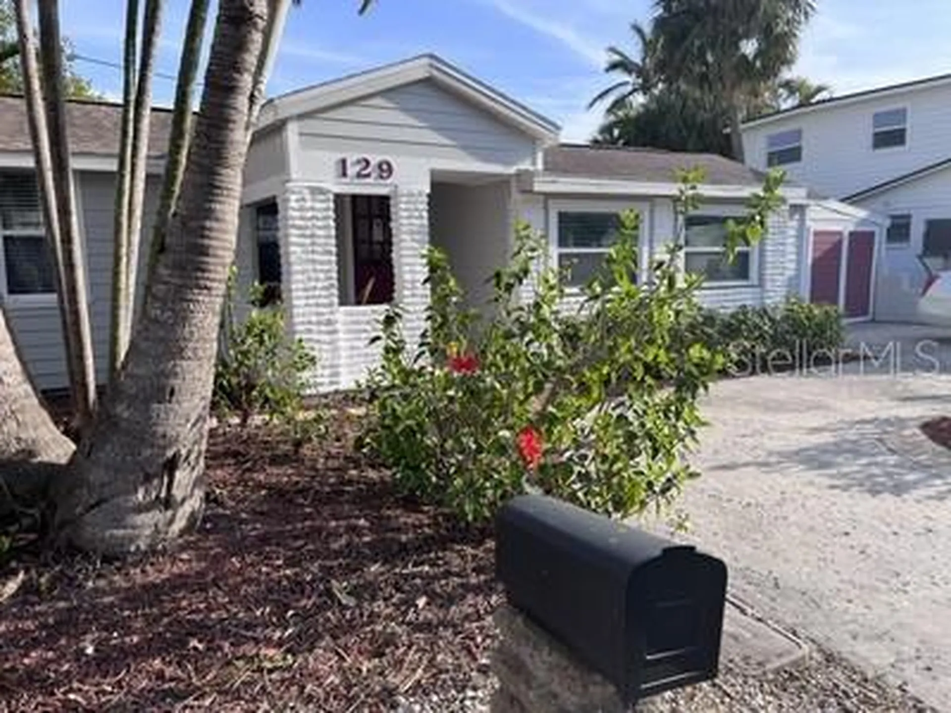 129 94th Avenue Treasure Island FL 33706