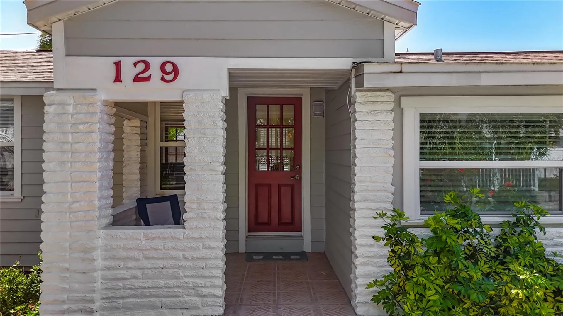 129 94th Avenue Treasure Island FL 33706