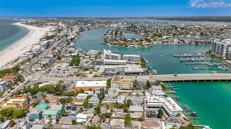 129 94th Avenue Treasure Island FL 33706