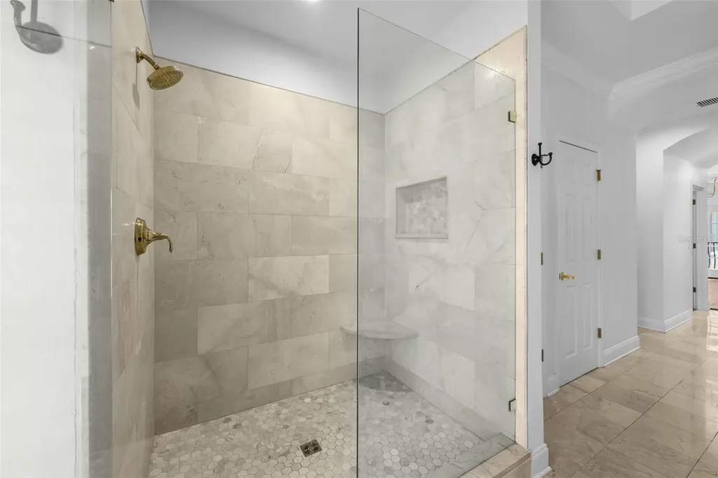 11 Formosa Avenue Tampa FL 33606