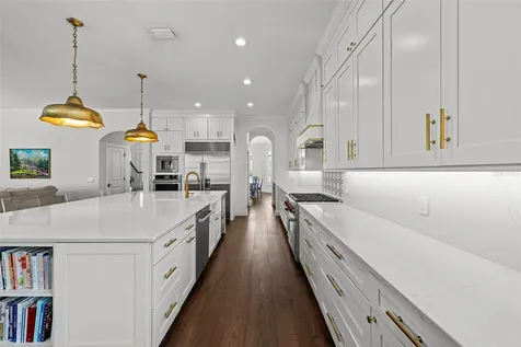 11 Formosa Avenue Tampa FL 33606