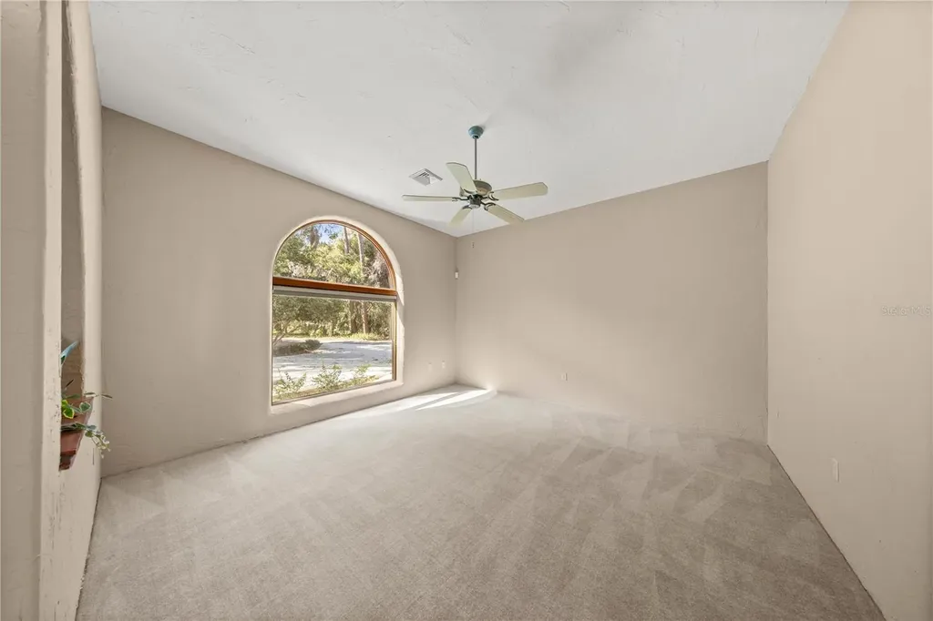 12621 SE Sunset Harbor Road Weirsdale FL 32195