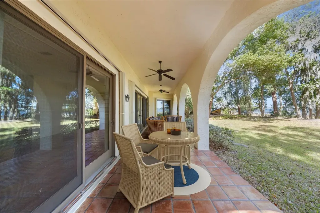 12621 SE Sunset Harbor Road Weirsdale FL 32195