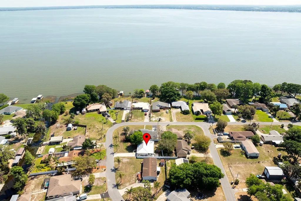 12146 Virginia Drive Leesburg FL 34788