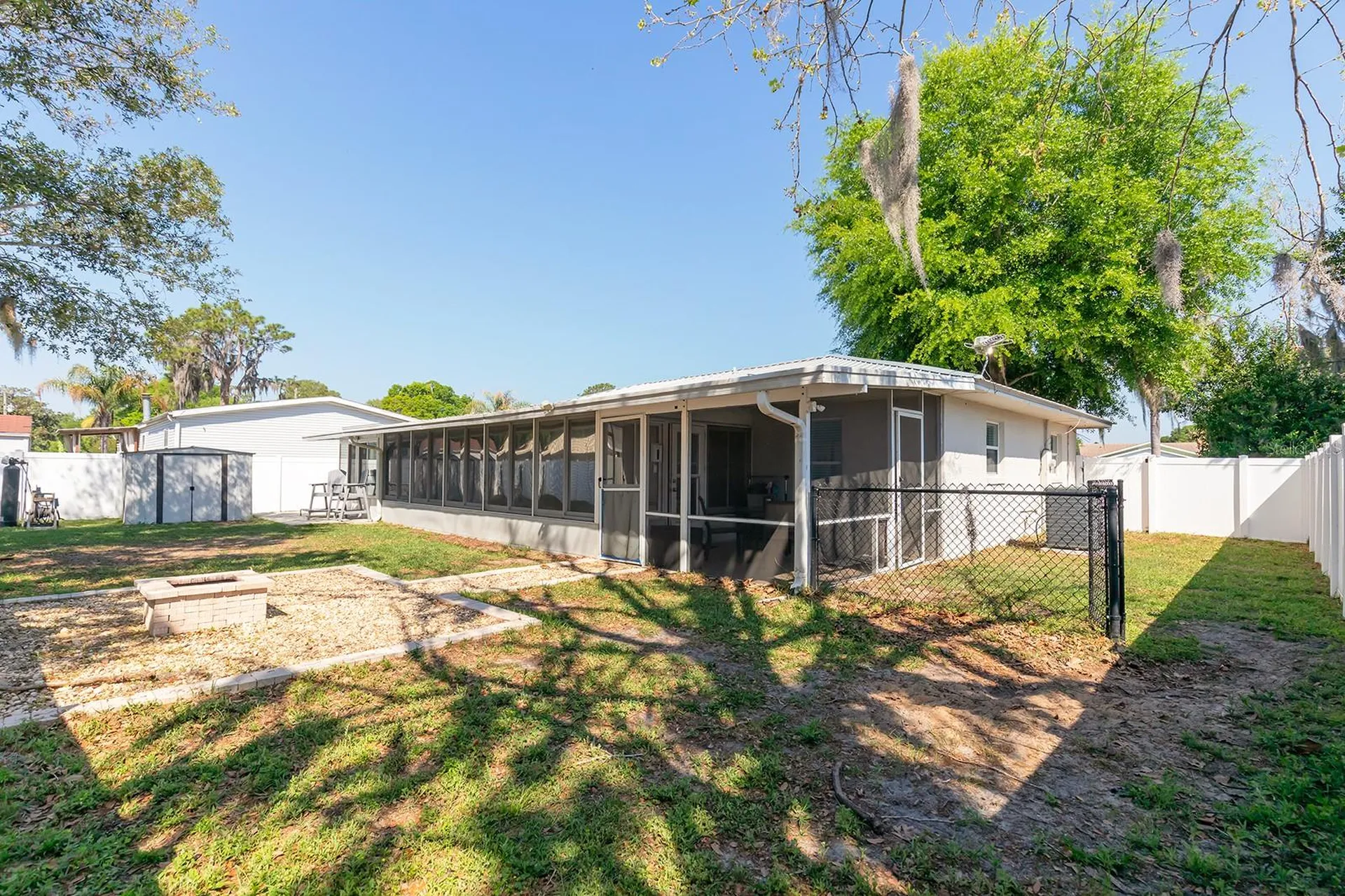 12146 Virginia Drive Leesburg FL 34788